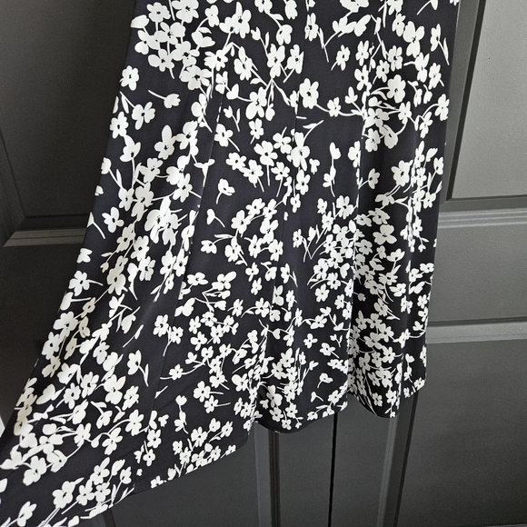 London Times Womens Sleeveless Floral Dress Sz 4 - Picture 5 of 9